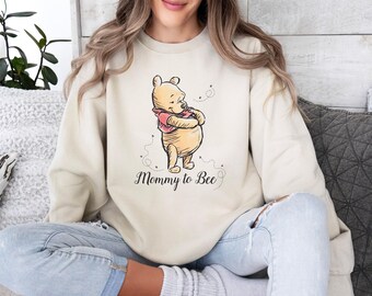Mommy To Bee Sweater, Pregnancy Reveal Sweater, Disney Pooh Mommy Sweater, Mama Sweater, New Mum Gift, Maternity Clothing, Pregnancy Jumper