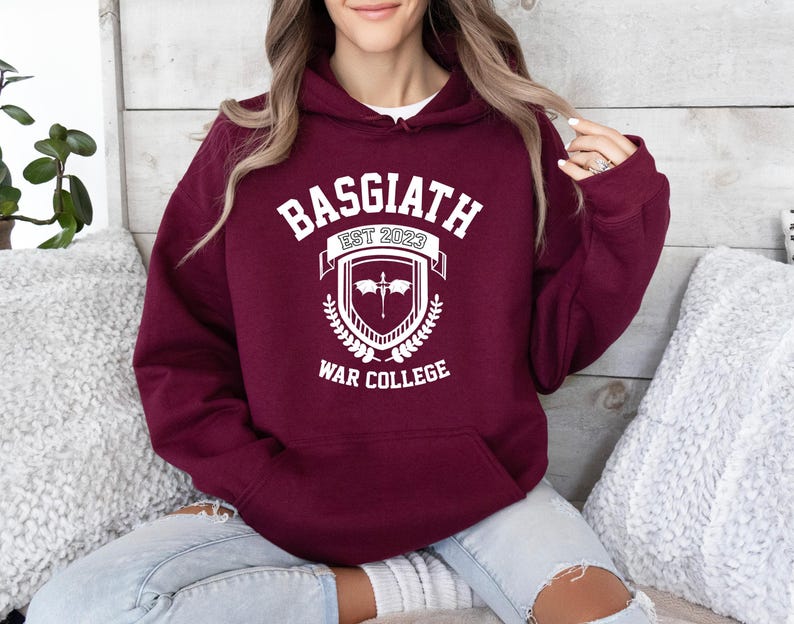 Basgiath War College Hoodie, Fourth Wing Hoodie, Dragon Rider Hoodie, Bookish Jumper Gift, Violet Sorrengail, Xaden Riorson, Riders Quadrant image 7