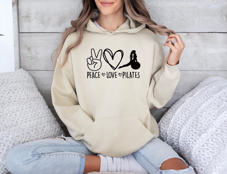 Pilates Lovers Hoodie, Peace Love Pilates Hoodie, Funny Pilates Hoodie, Yoga Hoodie, Peace Sign Hoodie, Cute Gym Hoodie, Pilates Life Hoodie Bild 2