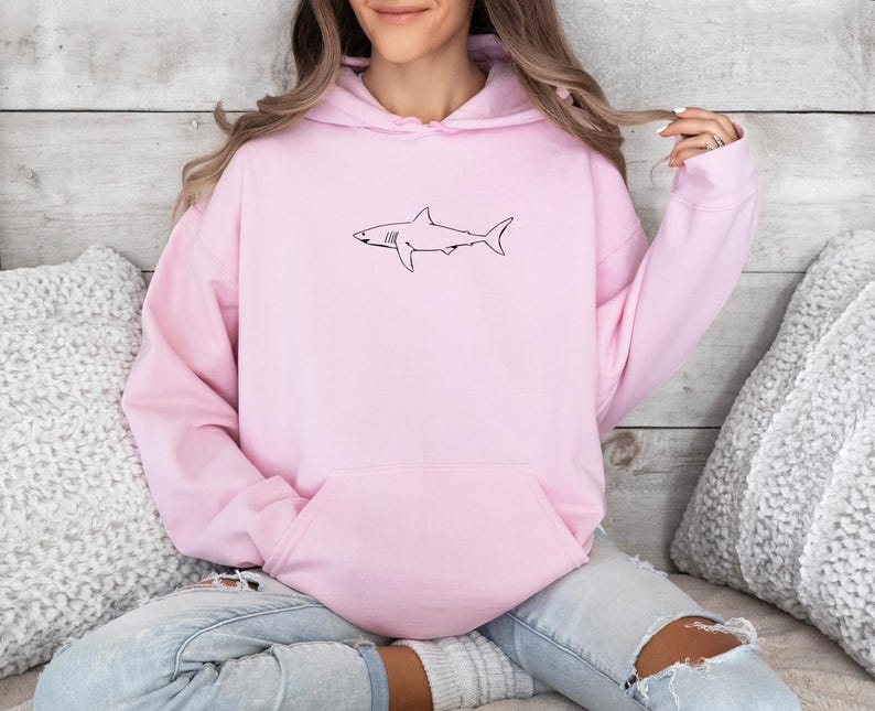 Sudadera con capucha de tiburón tigre, sudadera con capucha de vida marina, sudadera con capucha de tiburón, regalo para amantes de los tiburones, amantes de los animales únicos, suéter de tiburón bebé, sudadera con capucha de respeto a los lugareños imagen 5