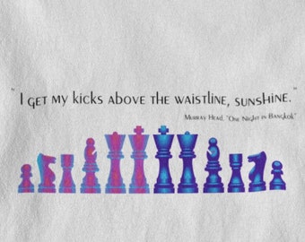 Camiseta Chess Kicks: Camiseta gráfica de "Una noche en Bangkok" de los 80