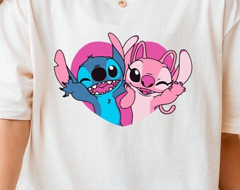 Cartoon Alien Couple Heart Tee – Cute Love Theme T-Shirt for Couples or Kids – Pink and Blue Character Graphic Shirt