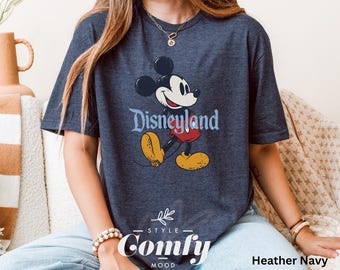 Vintage Mickey T-Shirt, Retro Disneyland Shirt, Classic Cartoon Tee, Disney Inspired, Nostalgic Outfit, Graphic Tee, Unisex Casual Wear