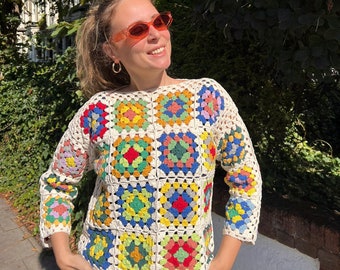 Suéter de abuela cuadrado de crochet hecho a mano: jersey de patchwork