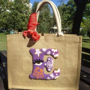 Bolsa de letras bordada personalizada, regalo personalizado, regalo de aniversario, idea de regalo para novia, regalo de cumpleaños para ella, bolsa de paja personalizada para mujer