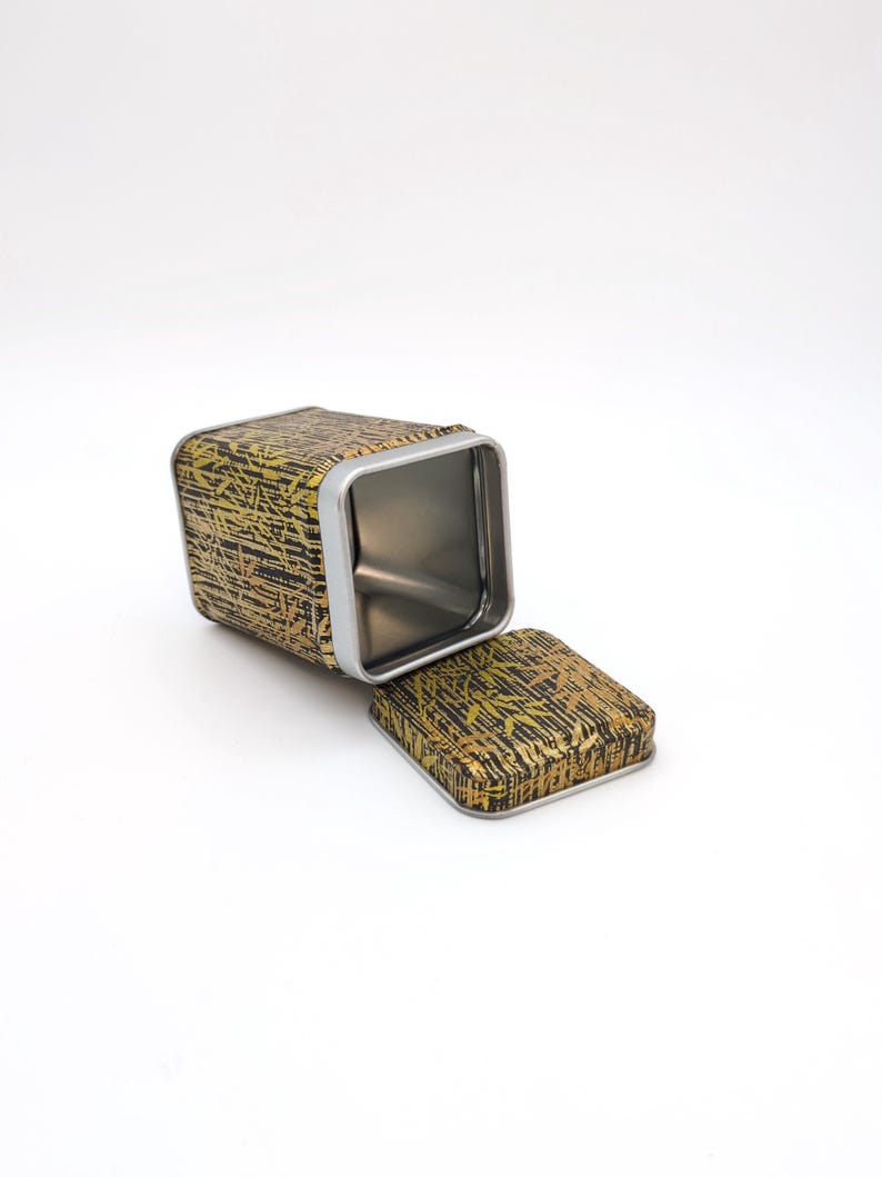 Small Square Tin - Thumbnail 4