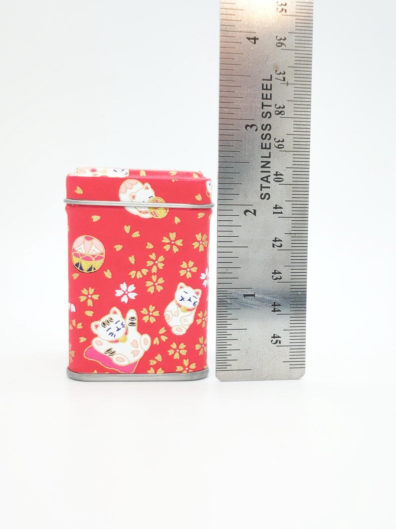 Small Square Tin - Thumbnail 3