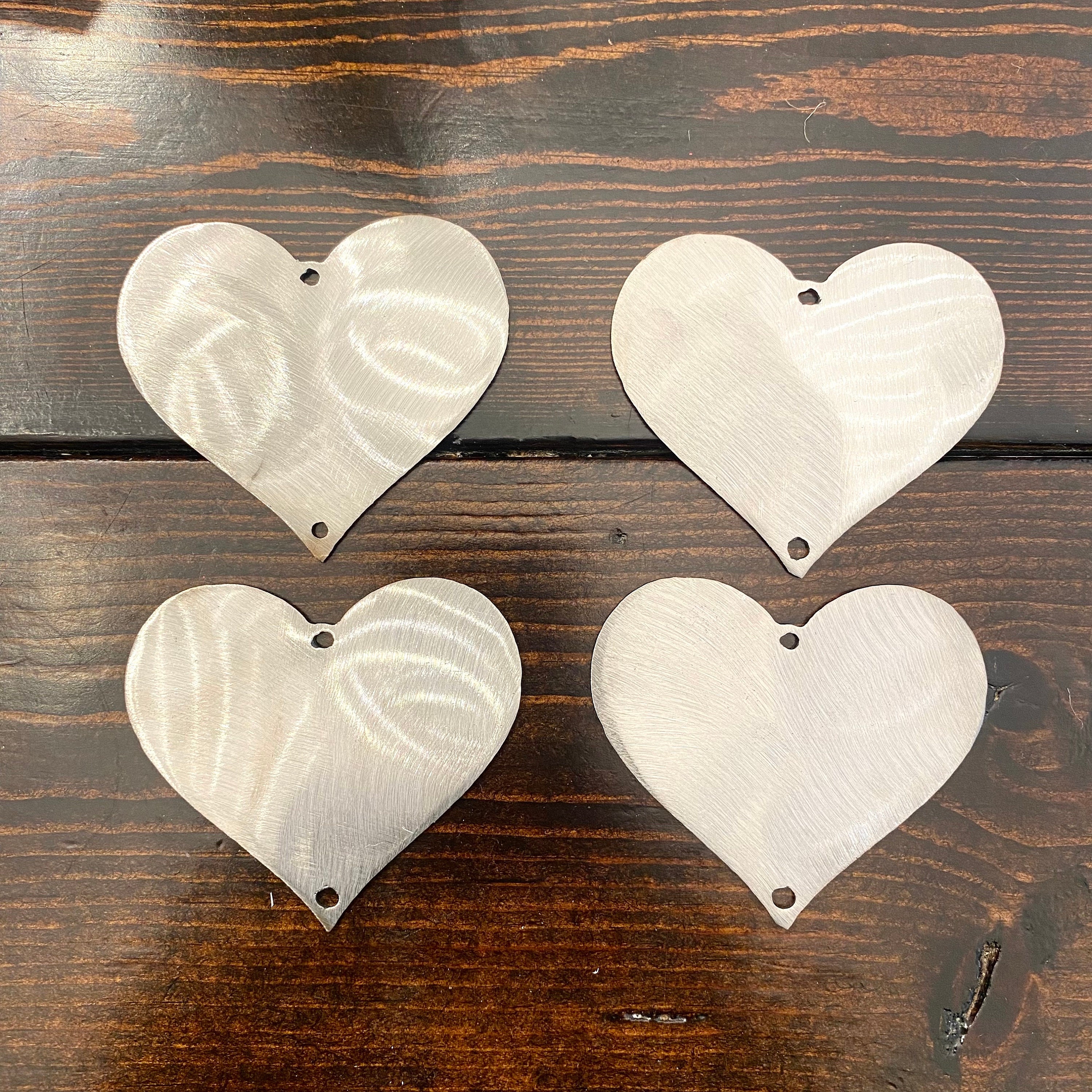 Wood Hearts Hole. Unfinished 4 Inches With a Heart Hole Set of 10, Wood  Heart, Holiday Craft Supplies, Crafts, Kid DIY Shapes, Paintable 