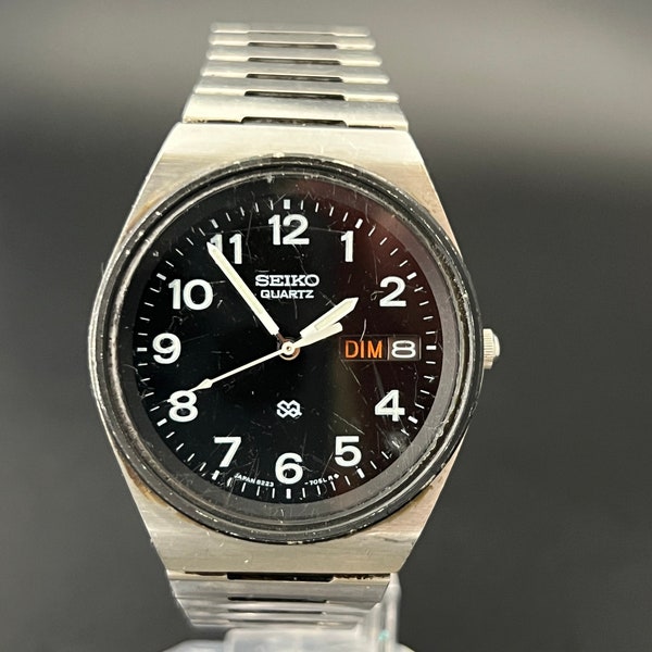 Vintage Seiko 8223-7049 Quartz Men's Watch, 36mm Stainless Steel Case, Classic 1980s Timepiece, Gift Him Men