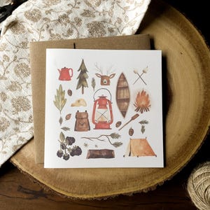 Carte de voeux SUMMER CAMPING, assortiment de camping dans les bois, adorable carte pour les amoureux des animaux et de la nature, carte vierge