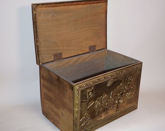 アンティーク陶器ボックス 1920s Embossed Brass Box, Brass Trunk Brass, 19th Century