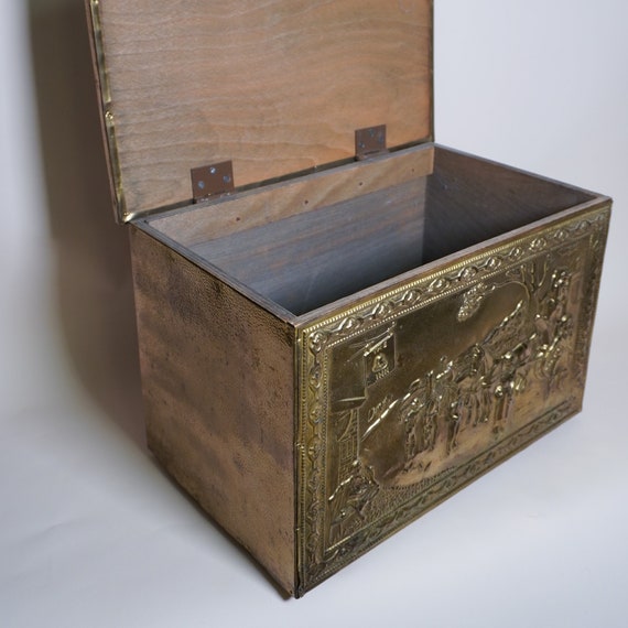 Grande Boîte à Charbon Vintage En Laiton Gaufré - Coffre Bois, Couvercle Articulé, 12 Lb
