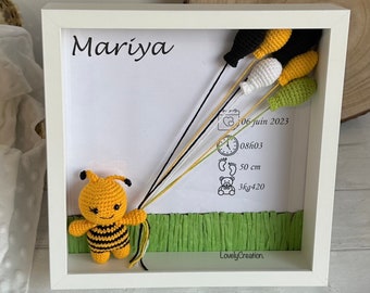 Cadre de naissance personnalisé - cadeau d’anniversaire modèle l'abeille Maya