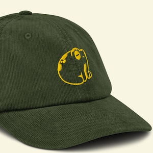 Frog Corduroy Hat – Embroidered Green Frog Cap with Gold Thread, Cute Cottagecore Aesthetic Hat, Whimsical Toad Hat, Funny Frog Dad Hat