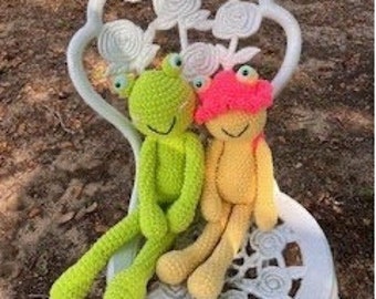 Crochet Pattern for The LolliFrog, Hat and Backpack