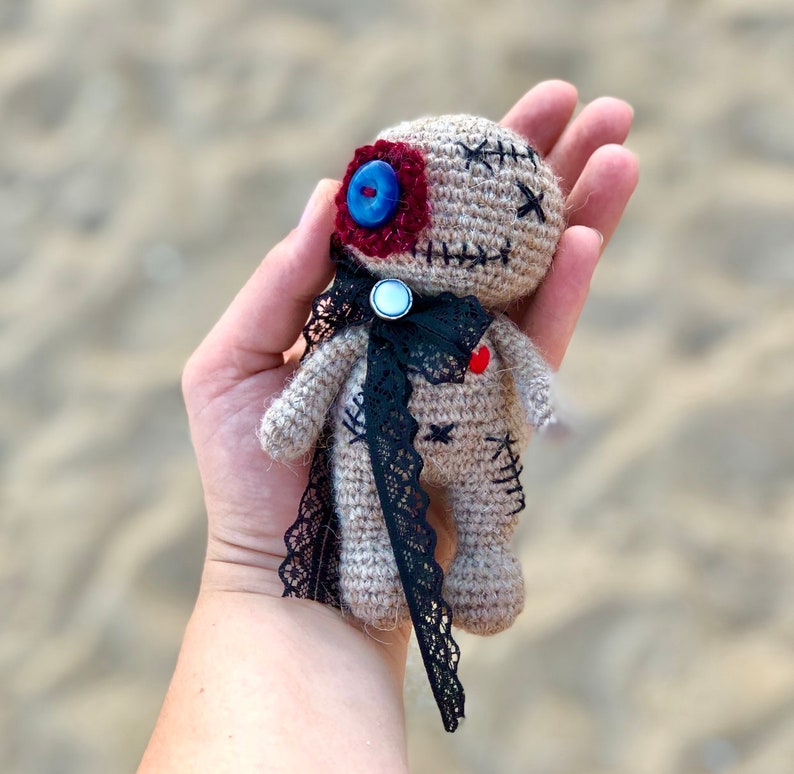 Modèle au crochet : adorable motif au crochet amigurumi vaudou, modèle au crochet de poupée vaudou de taille moyenne image 5