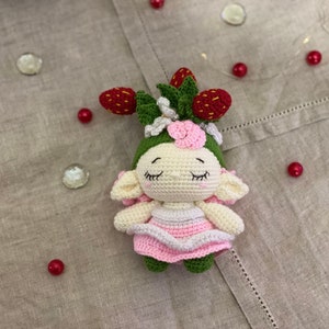 Crochet pattern pdf baby strawberry, flower crochet pattern, cute flower doll amigurumi, strawberry amigurumi crochet pattern image 2