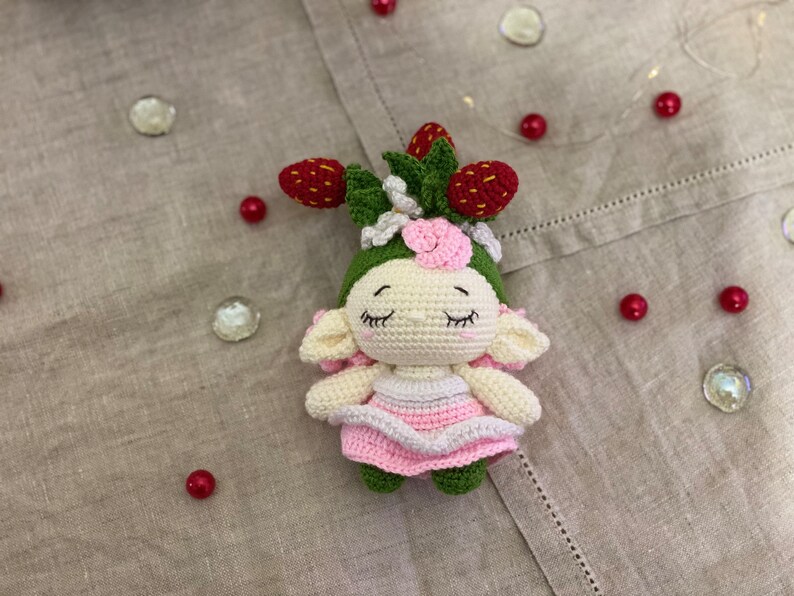 Crochet pattern pdf baby strawberry, flower crochet pattern, cute flower doll amigurumi, strawberry amigurumi crochet pattern image 2