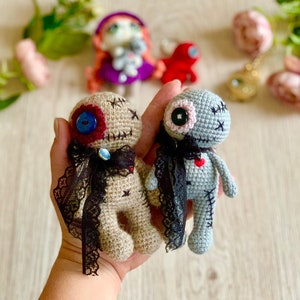 Modèle au crochet : adorable motif au crochet amigurumi vaudou, modèle au crochet de poupée vaudou de taille moyenne image 2