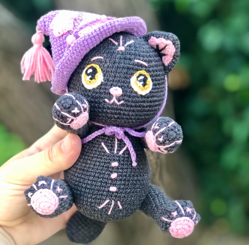 Crochet pattern: Witchy cat amigurumi crochet pattern, black cat crochet pattern, halloween cat amigurumi image 2