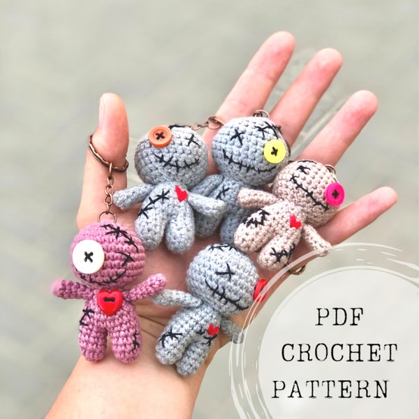 Modèle au crochet : modèle au crochet pour poupée vaudou, porte-clés amigurumi vaudou, modèle amigurumi vaudou pour bébé