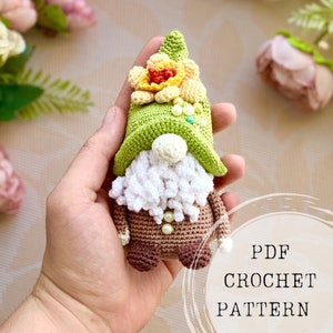Crochet pattern: Daffodil gnome crochet pattern, daffodil amigurumi, flower gnome crochet pattern, spring ornaments, Easter crochet pattern