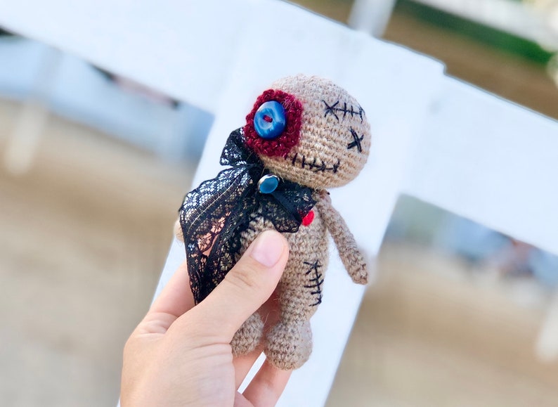 Modèle au crochet : adorable motif au crochet amigurumi vaudou, modèle au crochet de poupée vaudou de taille moyenne image 7