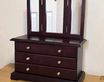 Vintage Wooden Jewellery Box: Pretty Dressing Table Style