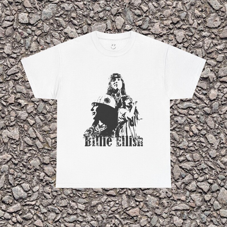 Billie Eilish band T-shirt, men's size L cotton black type Vintage Second Hand