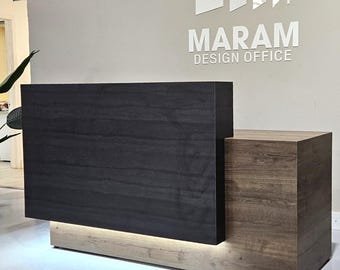 Amazonite Reception desk (Layered black sand scovato + Planked coffee Oak)