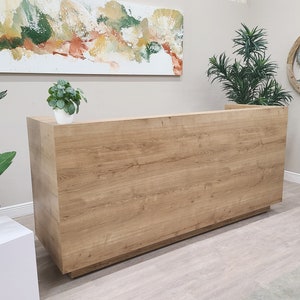 Agate Reception Desk (Planked Urban Oak)
