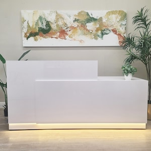 Jade Plus Reception desk