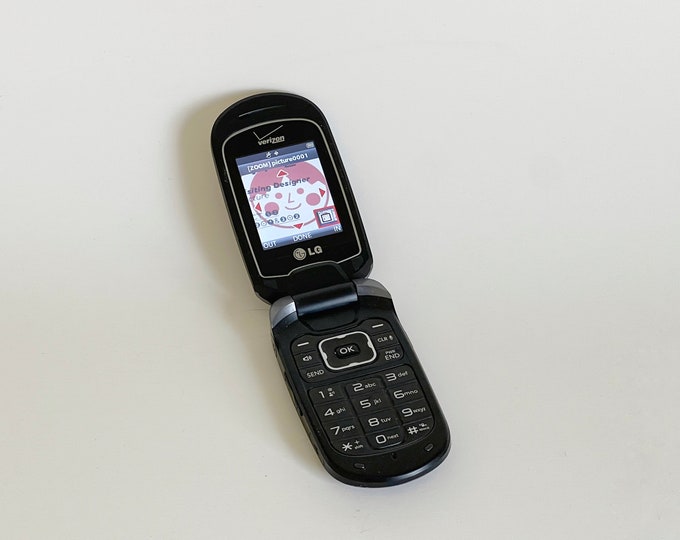 LG Revere 2 Y2K VINTAGE 2000s Flip Phone Cell Phone Includes USB for