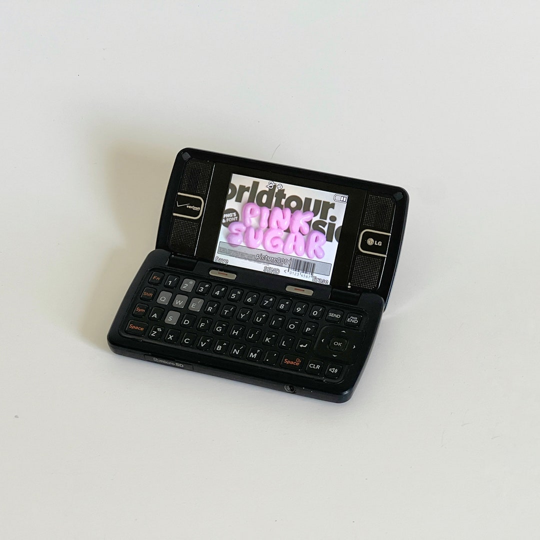 LG Env 2 Y2K VINTAGE 2000s Flip Keyboard Qwerty Cell Phone Includes USB