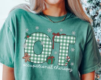 Camiseta navideña para terapeutas ocupacionales • Camiseta navideña con colores que brindan comodidad • Regalos para terapeutas ocupacionales • Regalo para terapeutas ocupacionales • Camisetas lindas para terapeutas ocupacionales pediátricos