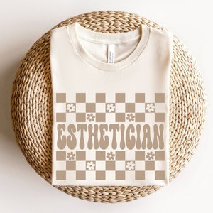 Retro Esthetician Shirt • Gifts for Esthetician • Licensed Esthetician Graduation Gifts • Skin Therapist Tshirt • Skincare Crewneck Tee