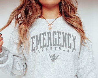 Sudadera del Departamento de Emergencias • Suéter del Departamento de Emergencias • Regalos para Enfermeras de Emergencias • Enfermera de Emergencias • Regalo para EMT • Regalos para Paramédicos • Cuello Redondo para Sala de Emergencias