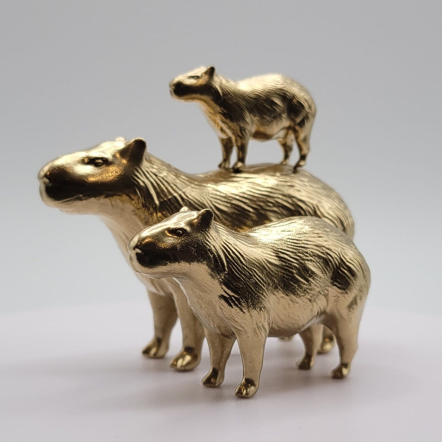 Capybara Gold 3D Printed Miniature Mini Figure Figurine Gift Desk Cute Meme  Animal Collection Decoration Decor 