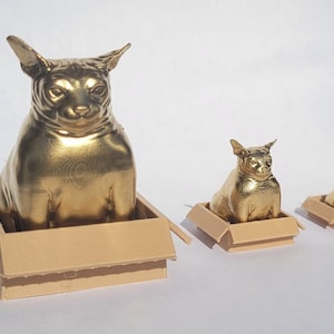 Golden Good Luck Fat Sphynx Cat Sitting in a Box Miniature Figurine Chonk Cute Hairless Cat Toy Small Mini Smol Trinket Decoration Lucky