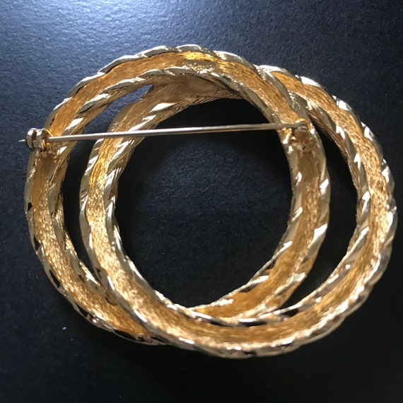 Christian Dior Vintage Rope Circle Brooch 1980s - Etsy Israel