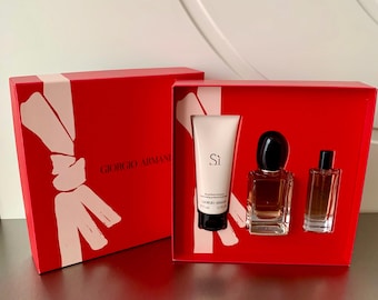 Giorgio Armani Si Eau de Parfum 50ml/15ml, Loción Corporal Hidratante Perfumada 75ml, Set de Regalo de Perfumes (3 unidades), Francia