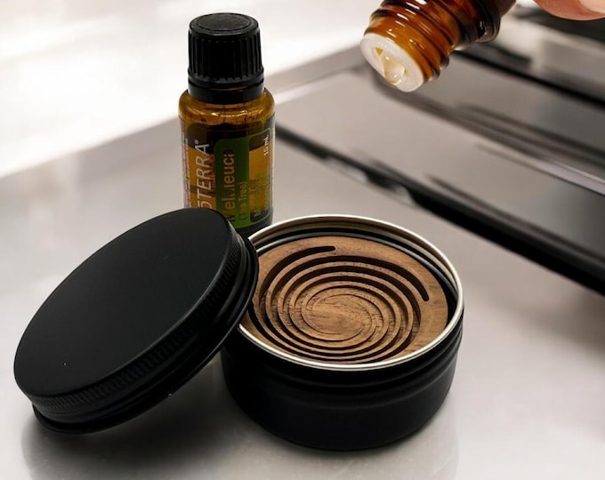 Small Gift Idea! Elegant Wooden Oil Diffuser with Aluminum Carrying Case – Perfect for Home & Travel