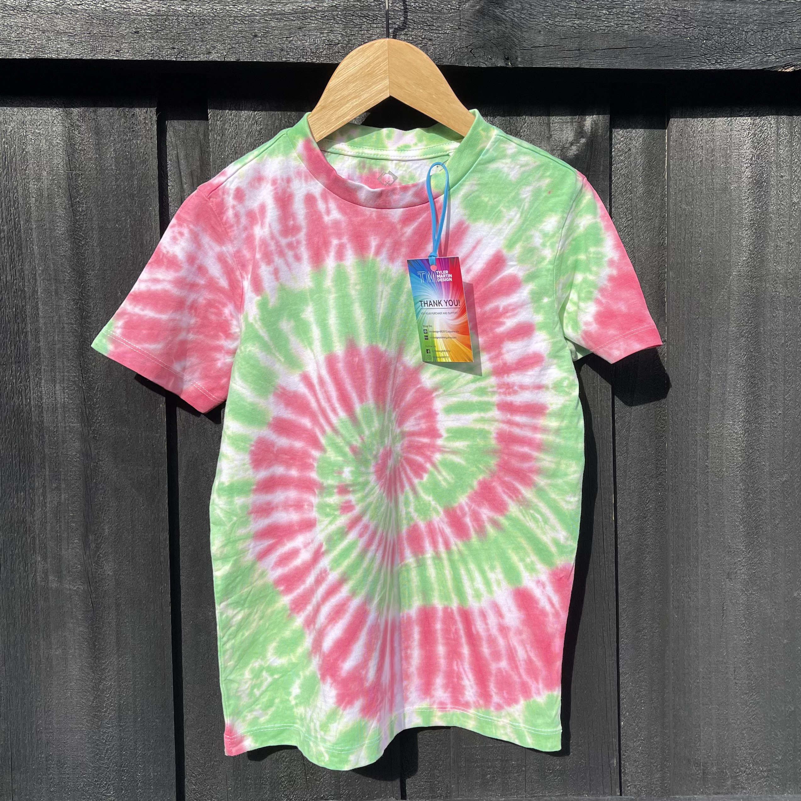 lime green and pink nike shirt
