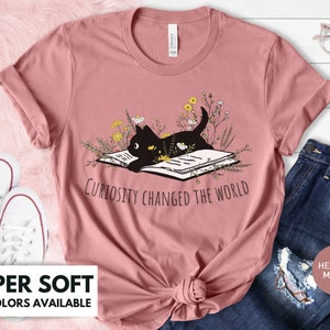 Cat Book Shirt For Women - Cat And Book Lover T Shirt For Mother&#39;s Day Gift - Cute Book Lover T-Shirt Gift from Kids, Reading Teacher Tshirt