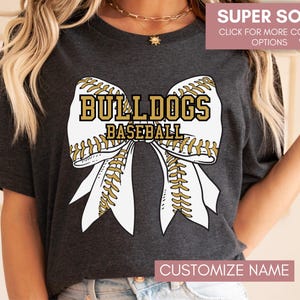 Camiseta de béisbol escolar personalizada con lazo, camiseta de mamá de béisbol, camiseta deportiva coqueta, camiseta de béisbol personalizada, camiseta de equipo de béisbol, espíritu escolar de maestro