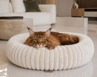ROUND FUR NEST – Fluffy Faux Fur Cat & Dog Cave Bed | Cozy Warm Pet Nest, Soft Premium Fur Basket, Handmade, Pet-friendly, washable.
