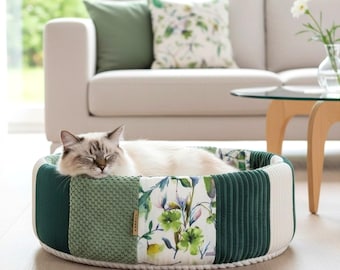 PATCHWORK FOREST - cat & dog premium bed pillow, mat. Handmade, warm, comfortable pet shelter. Pet-friendly, washable.