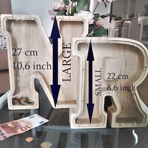 Namensbuchstabe Sparschwein Geschenk Personalisiertes Holz Alphabet Buchstabe Sparbüchse Großbuchstabe Anfangsbank Holz Spardose für Kinder image 2