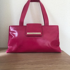 Bvlgari Pink Umhängetasche, Y2K Tasche, Vintage Handtasche (Authentisch und Preloved)