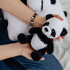 Crochet pattern panda, amigurumi panda pattern, crochet panda tutorial, easy amigurumi pattern panda, crochet bear panda pattern, amigurumi